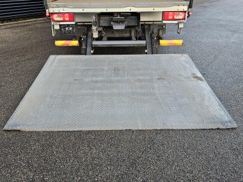 CF 400 4x2 PRITSCHE / PLANE